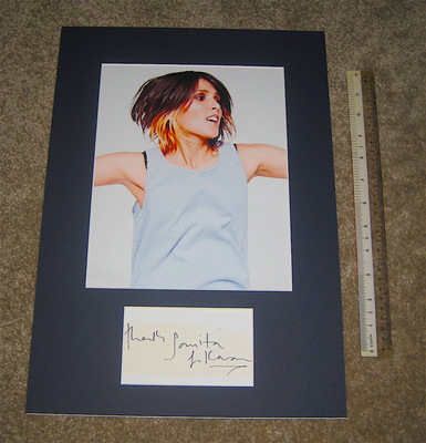 TANITA TIKARAM ''TWIST IN MY SOBRIETY'' AWESOME SINGER AUTOGRAPH DISPLAY PSA