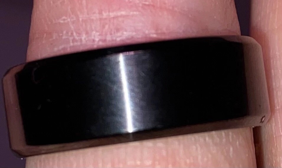 Alianza/anillo de boda para hombre Atlanta Falcons NFL carburo de tungsteno negro con logotipo talla 9-11 Foto 2 de 4