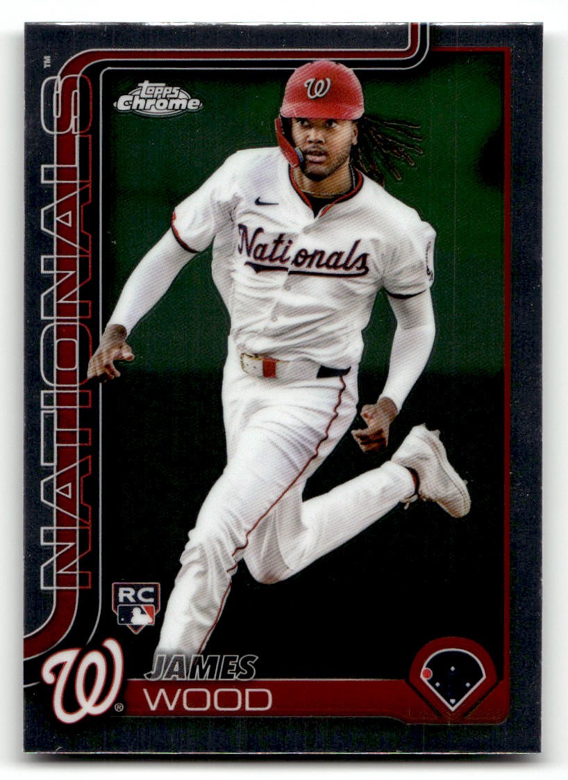 2025 Topps Chrome #132 James Wood RC