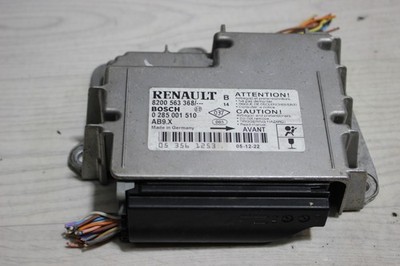 Airbagsteuergerät 8200563368 Bosch 0285001510 Renault Clio III Bj,06