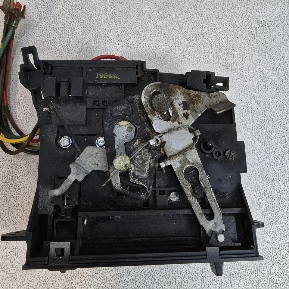 Управление лазерным обогревателем Dodge Chrysler Plymouth Daytona 3849138 - Изображение 4 из 4