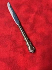 VINTAGE INTERNATIONAL STERLING ANGELIQUE (STERLING HANDLE) DINNER KNIFE (h9)