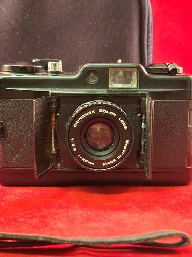 Chinon Bellami Compact 35mm Film Camera - Black For Restoration See Pics 4 - Picture 2 of 7