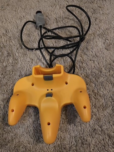 Yobo Gameware-Nintendo 64-2 Controllers - Picture 9 of 10