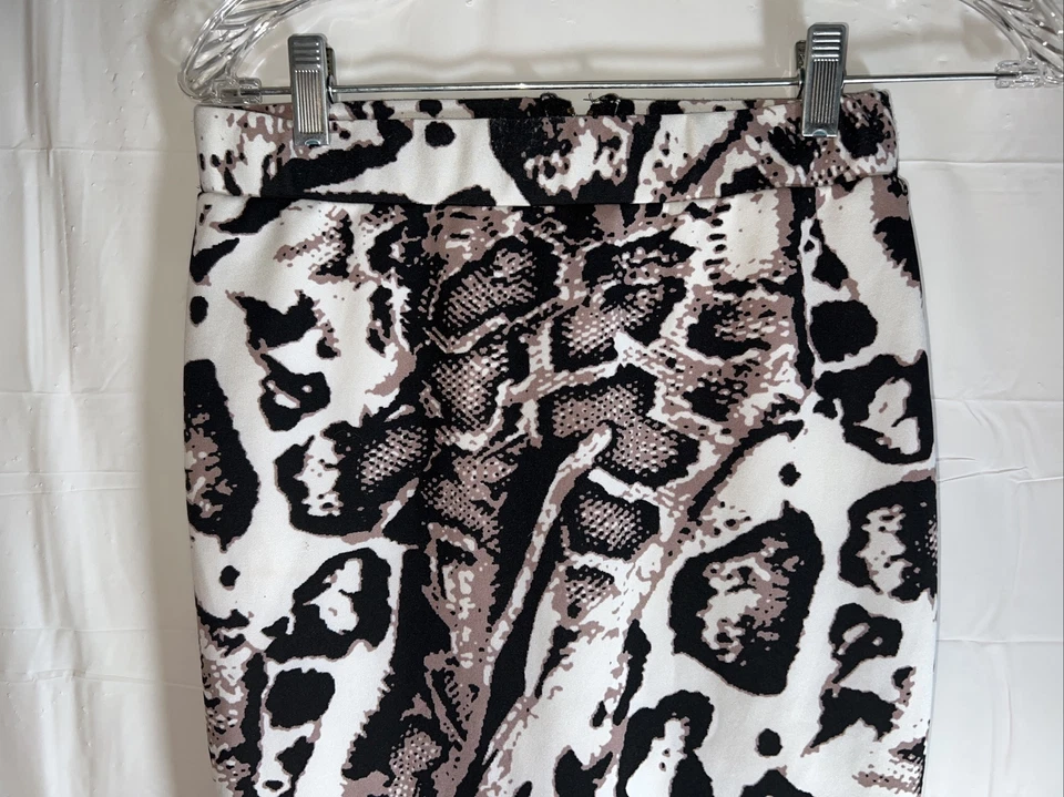 Falda hasta la rodilla Nicki Minaj para mujer talla S blanca negra púrpura patrón negocios informal Foto 2 de 4