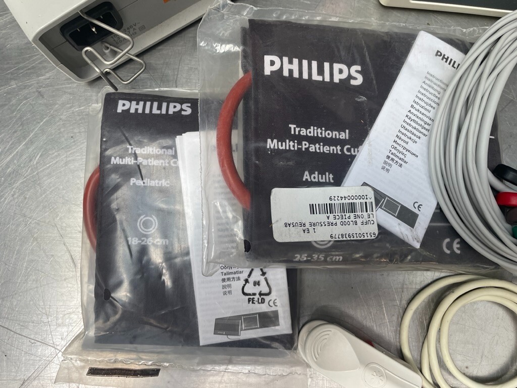 Monitor Philips Intellivue X2 M3002A - Ricondizionato Con Batteria Nuova E Accessori Masimo