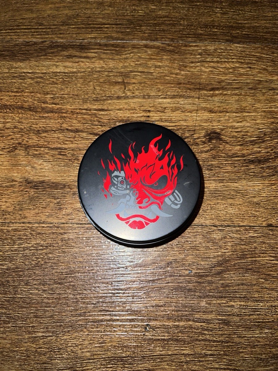 CD Projekt RED Cyberpunk 2077 - Samurai Medallion Necklace for
