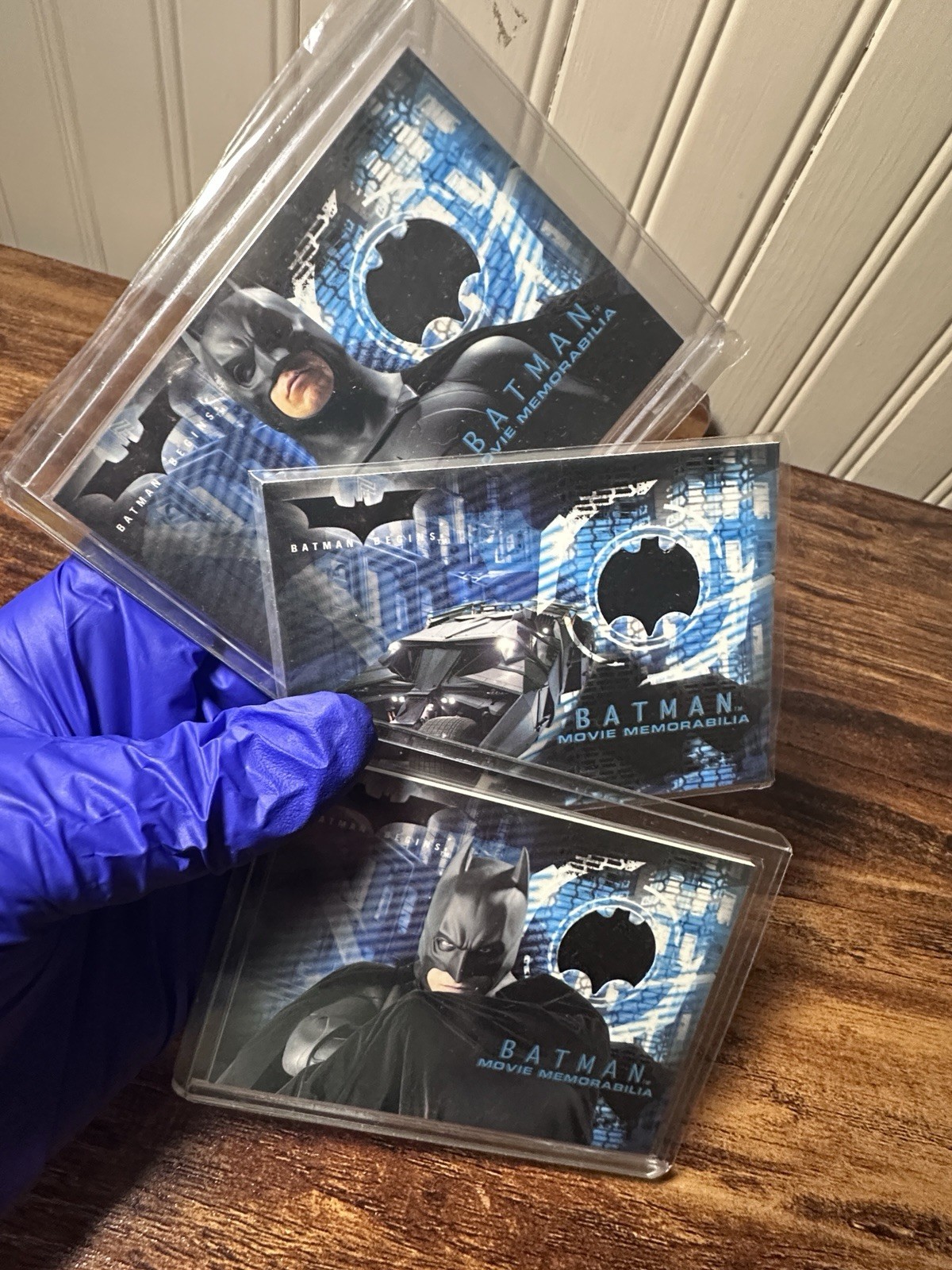 3 Piece 2005 TOPPS BATMAN BEGINS MOVIE MEMORABILIA BATMAN'S COSTUME PROP RELIC