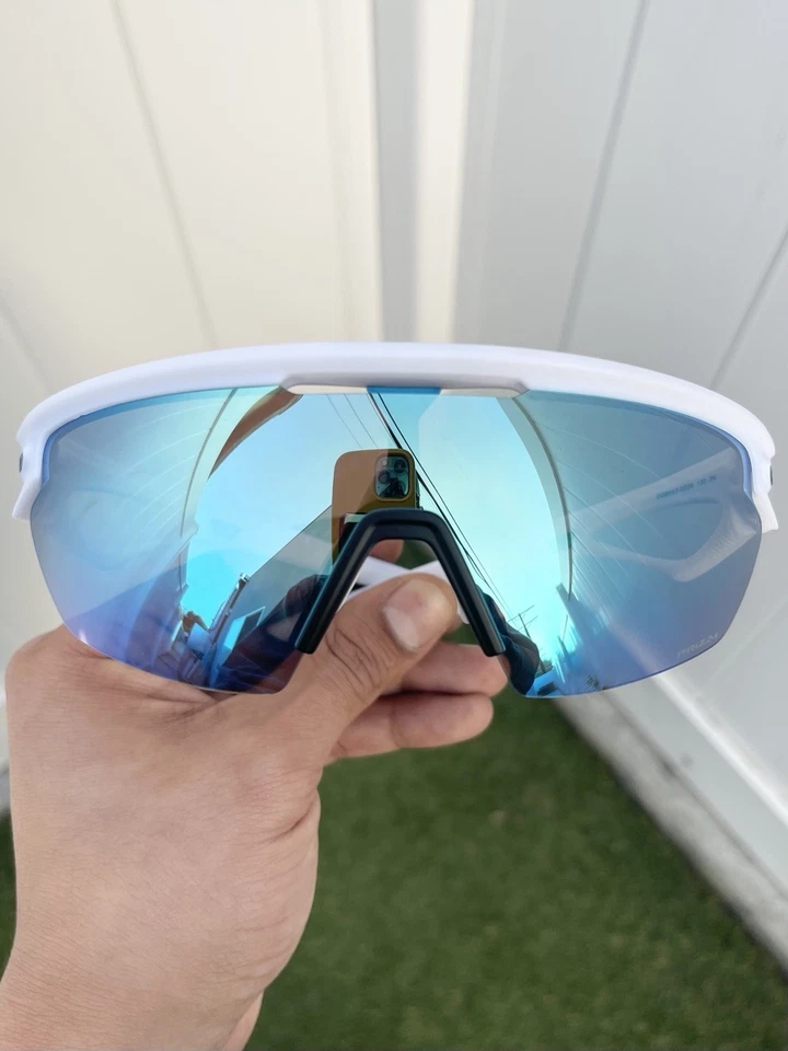 NUEVO CON ETIQUETAS Oakley Sphaera OO9403 9403 Blanco Azul Hielo Prizm Estuche Incluido OSFA Foto 2 de 4