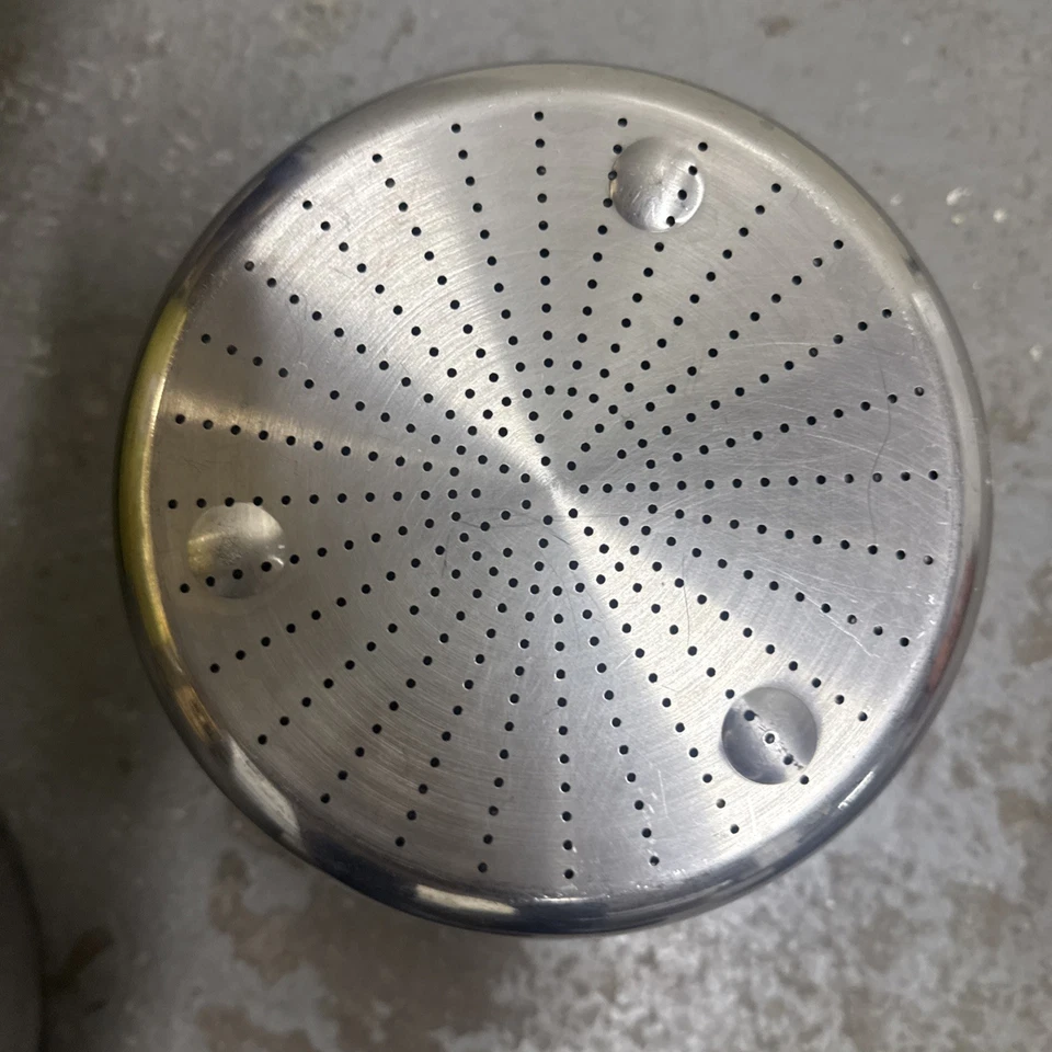 All Clad Pasta Strainer Insert Colander Stainless Steel 8”H X 9.5”W or diameter - Image 4 of 4