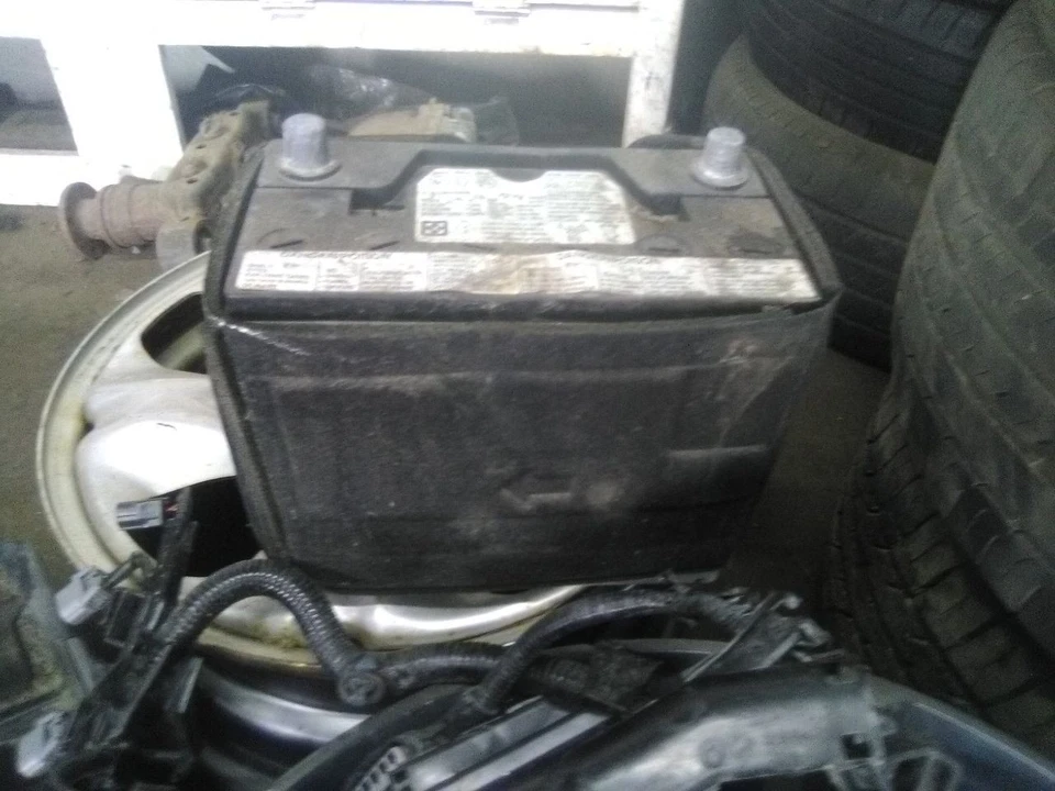 Honda Civic 2018 batería poste superior tipo pequeño Foto 2 de 4