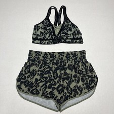 Victorias Secret Sports Bra  Shorts Set Womens Green Leopard Print Activewear M
