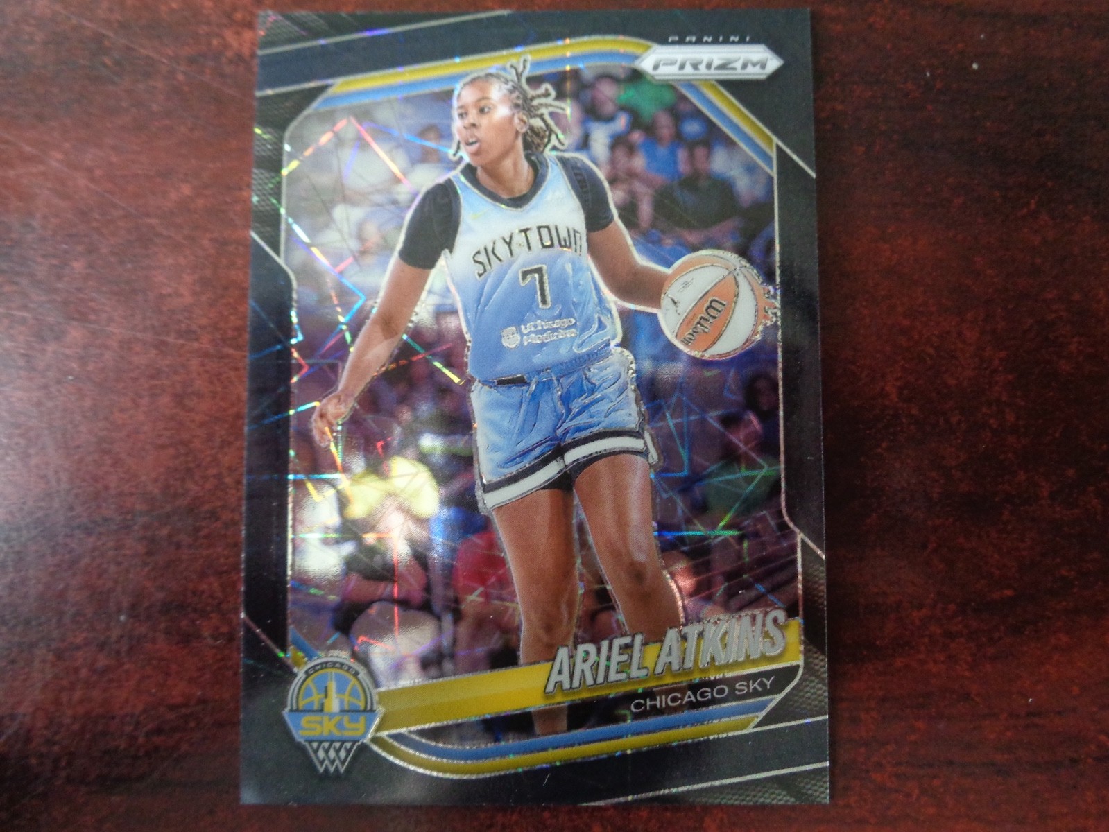 2025 WNBA Prizm Ariel Atkins #'ed 27/39 BLACK Velocity Prizm-SKY