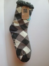 Muk Luks Cabin Socks Gray  White Squares Mens S 8-10 Slip Grippers NWT