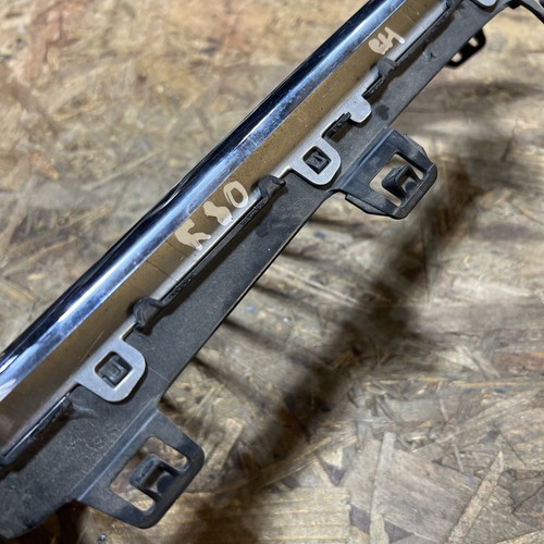 2012-18 BMW 3 SERIES F30 F31 OEM FRONT BUMPER RIGHT RH SIDE UPPER GRILLE - Picture 11 of 12