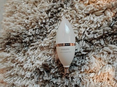 Philips Smart Tunable White Wi-Fi LED Bulb 40Watt 3.9W 355 Lumens E12 B11 WiZ