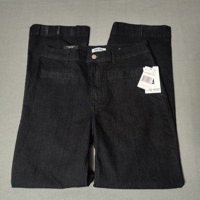 Nine West - Women's Size 10 - Flare Jeans - Dark Wash 