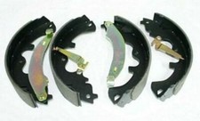 Mâchoire de frein Mazda TRIBUTE