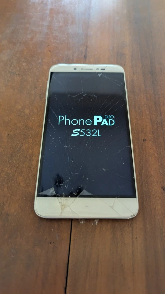 Mediacom Phonepad Duo S5321 - Funzionante - Schermo lesionato - Immagine 2 di 4