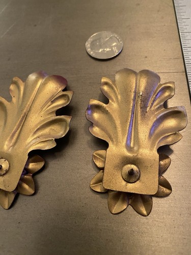 Vintage Red  & Silver Metal Flower Curtain Tie Back Pins PAIR With Acanthus Leaf - Bild 7 von 10