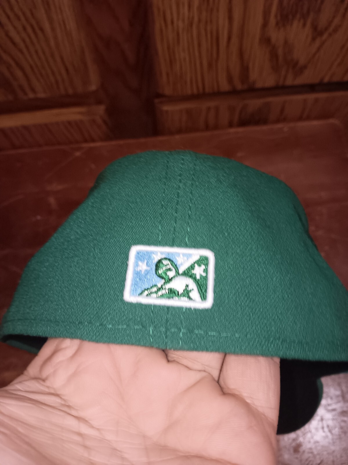 Picture 4 of 6