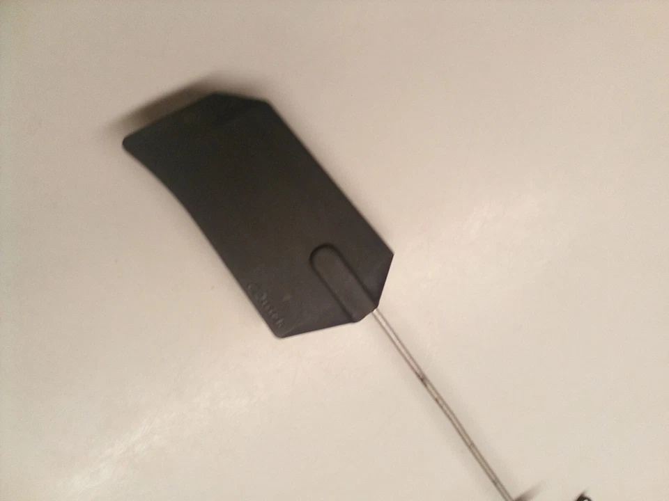 Genuine Quick Worldwide Quick 30 Pro RC Helicopter  Flybar Paddles Control Arms - Image 4 of 4