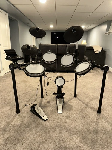 Simmons SD600 Electronic Drum Set with Mesh Heads and Bluetooth
