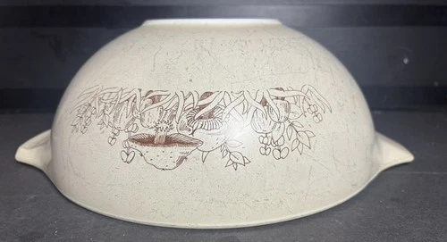 Vintage 2.5L PYREX 443 Forest Fancies Mushroom Cinderella Nesting Mixing Bowl