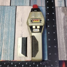 Vintage 1992 Playmates STAR TREK The Next Generation Type 2 PHASER  Batt. Cover