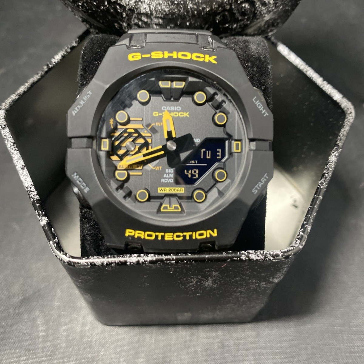 CASIO G-SHOCK GA-B2100CY-1A GA-B2100 GA Bluetooth Caution Yellow