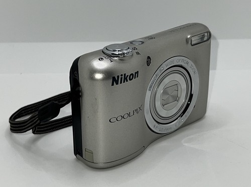 Nikon Coolpix L31 16.1MP Digital Camera Bundle w/ Case & SD Card - Great Shape! - Picture 6 of 8