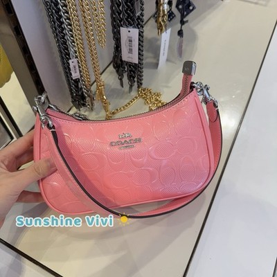 NWT Coach Teri Mini Crossbody Bag with Signature Leather Heart