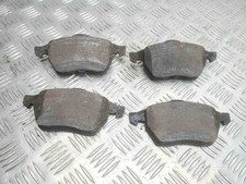 AUDI A6 Avant 4F5, C6  Bremsbeläge vorne 2.46 Diesel 1995 31393973