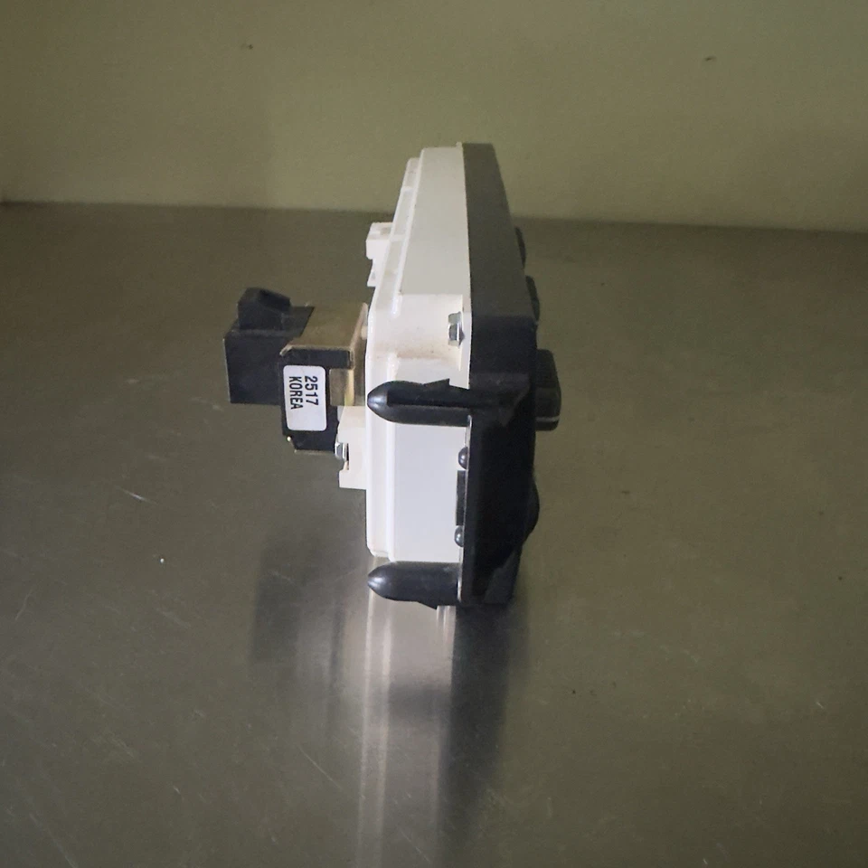 00-02 Controles de climatización Chevrolet Tahoe SUBURBAN GMC Yukon 15060162 Foto 3 de 4