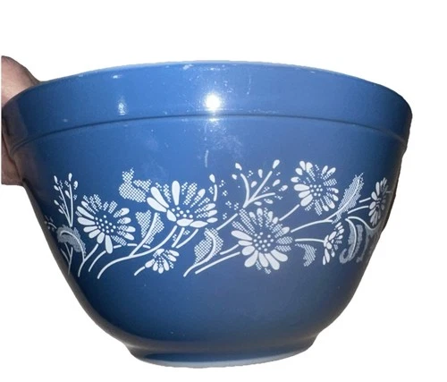 Vintage Pyrex Blue Colonial Mist Small Nesting Mixing Bowl 750ml # 401 Blue UEC