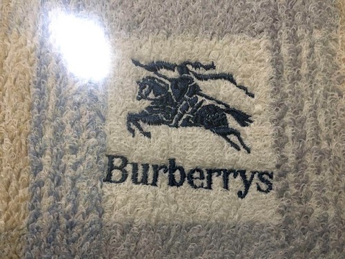 Burberry Beach Bath towel & Face towel Set Cotton 100% w/o Box Japan-Made - Picture 4 of 4
