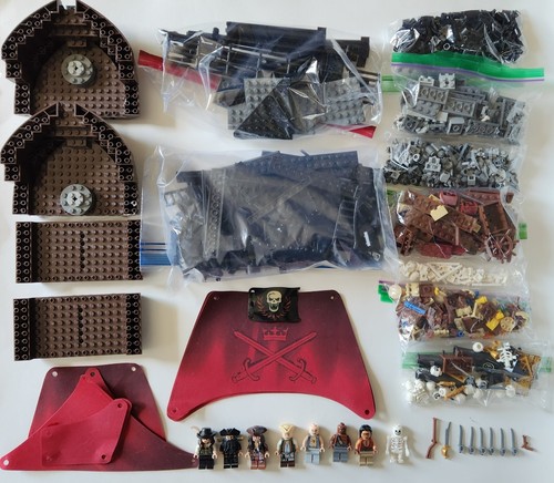 LEGO 4195 Pirates of the Caribbean: Queen Anne's Revenge-Incomplete Inventoried