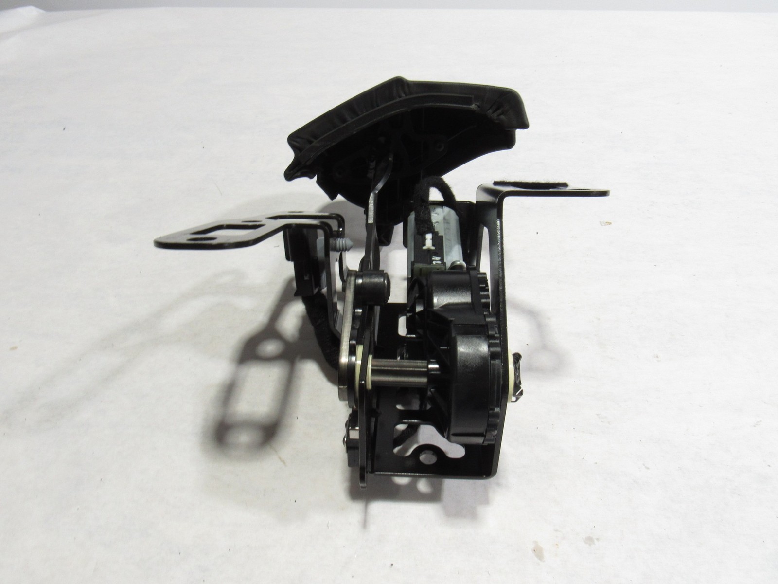 17-20 Mclaren 720S 720 2020 Left Dynamic Convertible Flap Arm Lift Motor #3
