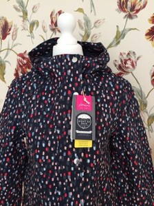 a line waterproof coat
