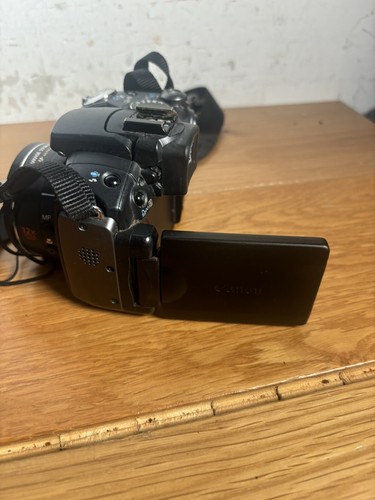 Canon PC1234 8.0MP Black ultrasonic video recorder/still Broken Not Working - Picture 5 of 10