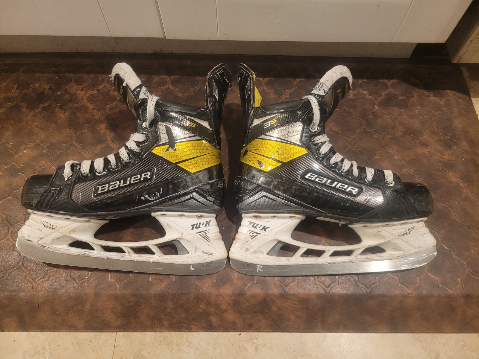 BAUER SUPREME 3S ICE HOCKEY SKATES SENIOR Size 7 Fit 2 LS 4 STEEL