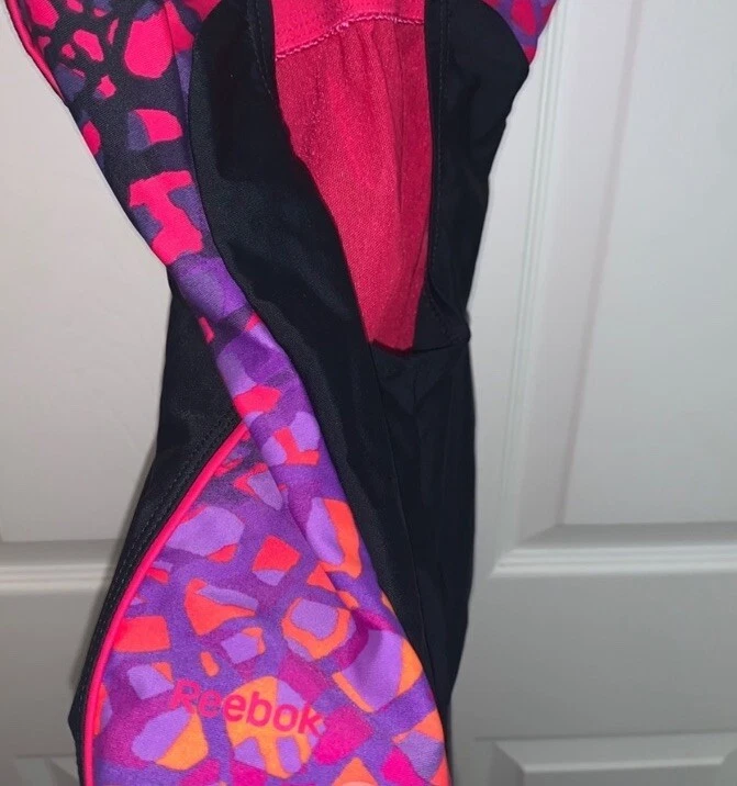 Traje de entrenamiento de atletismo de una pieza con estampado animal Reebok Foto 4 de 4