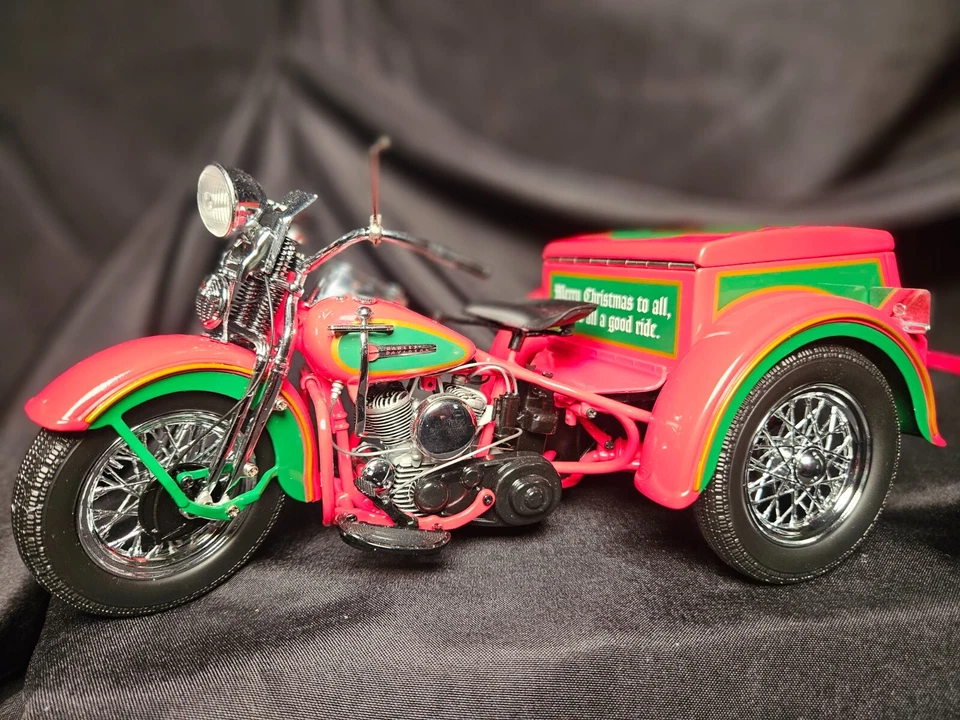 Harley Davidson 1947 Christmas Trike Franklin Mint 2004 escala 1:10 Inv. #4733 Foto 2 de 4