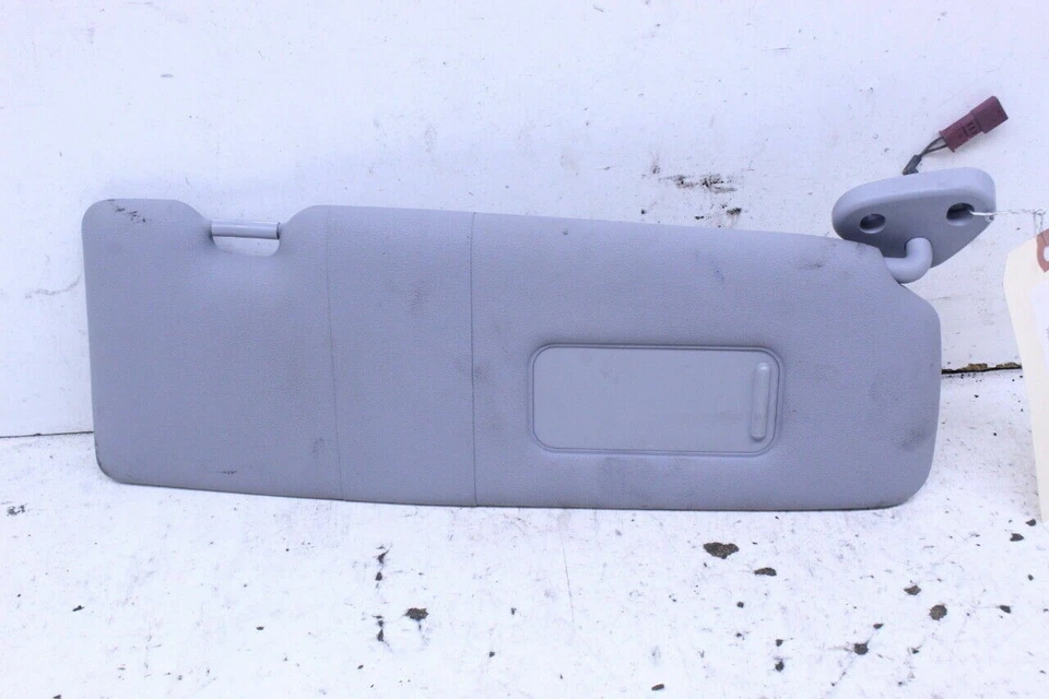 2008-2013 BMW 128i 135i Coupe Sun Visor Right OEM Used Foto 2 de 4