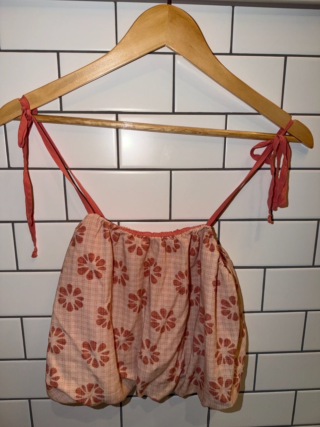 Stitch & Pine Pink and Cream Floral Print Bubble Hem Tie-Strap Crop Top, photo 2