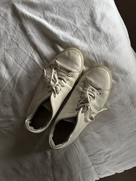 Used Axel Arigato Men’s White Trainers Size 8