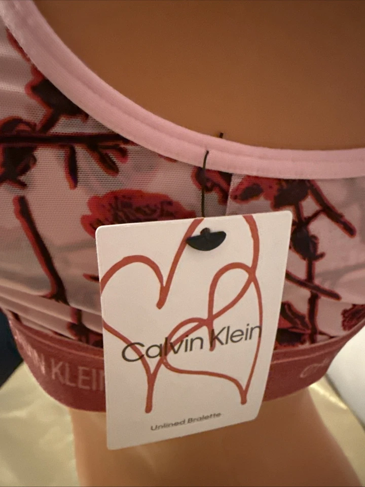 NUEVO CON ETIQUETAS CALVIN KLEIN CK One Bralette Pull Over Sin Forro Rosa Rojo Rosas Talla Mediana Foto 2 de 4