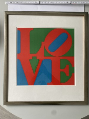 Robert Indiana: LOVE   gerahmter Farbdruck (Pop Art), ca. 50 × 55 cm  
