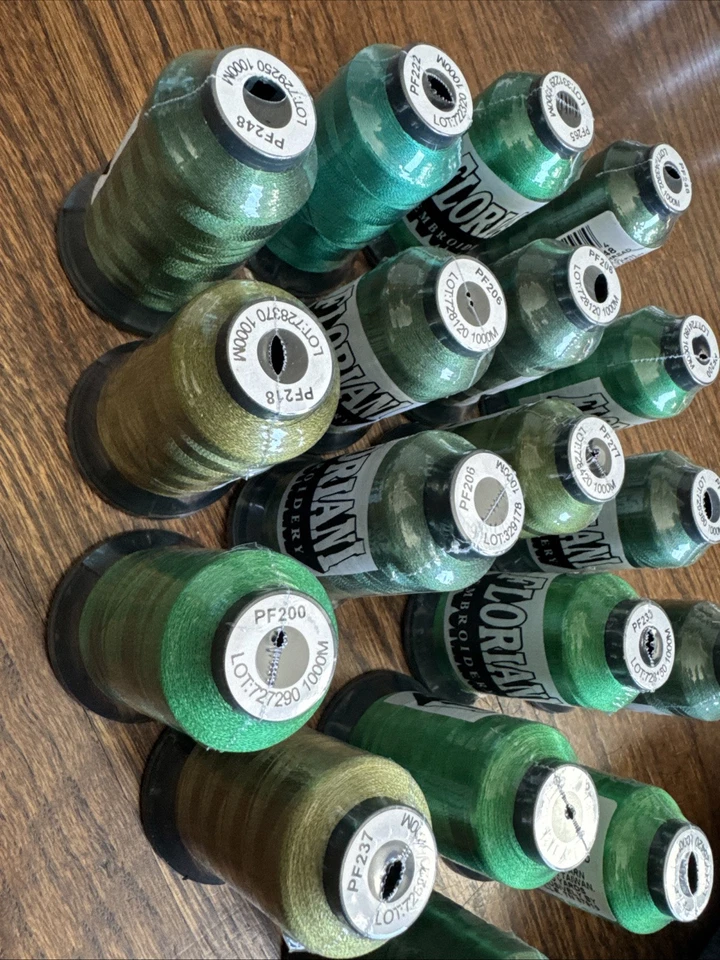 Lot of 18 Sealed FLORIANI Embroidery Thread Spools 1000m each VRTY Of Dark Green - Image 3 of 4