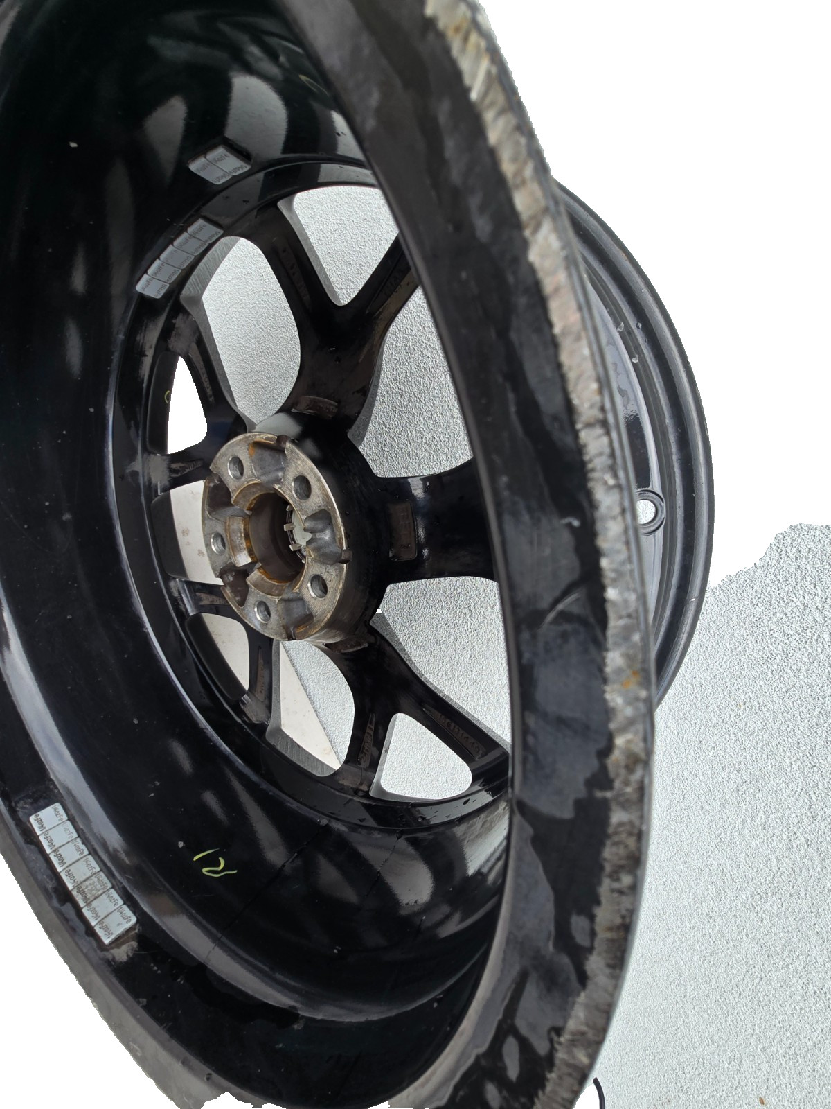 2017-2023 ALFA ROMEO GIULIA TI 19x8 Alloy 19'' WHEEL RIM BLACK Y SPOKE W/CENTER